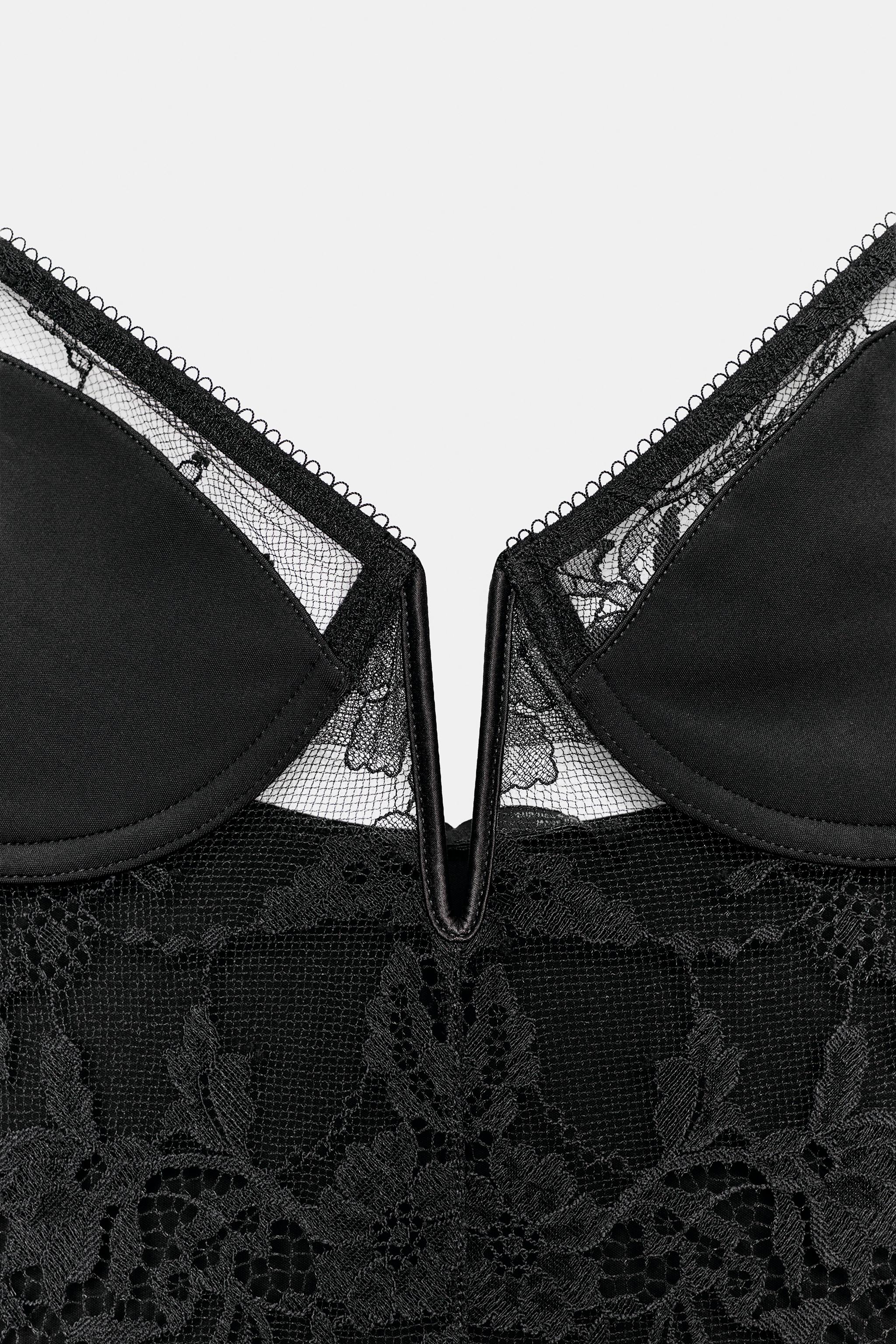 BODY EN DENTELLE BIMATIÈRE